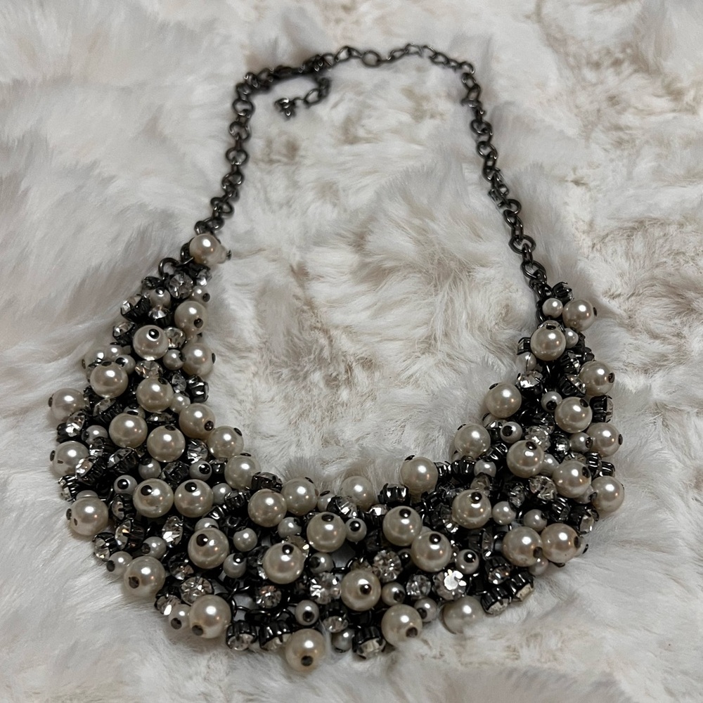 Elegant Pearl and Silver Beaded Necklace
